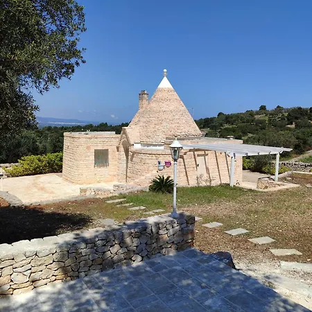 Trullo Salento Alto 度假居 *